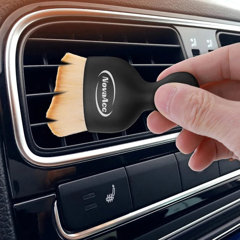 Soft Bristle Dash Brush